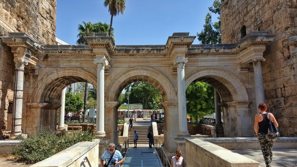 Koesk Hotel Antalya Exterior photo